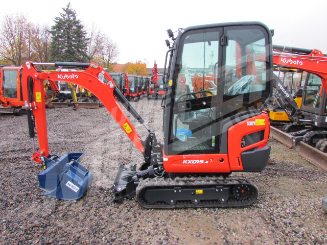 Minibagger mieten bis 2,0 Tonnen Kubota_KX019_HI_Neu_01 648899