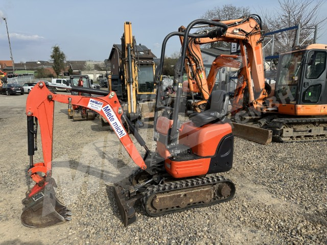 Kubota K 008-3 IMG_0996 d1b826