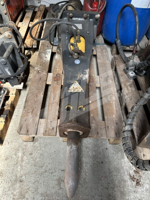 Mustang SB 300 Hydraulikhammer IMG_2054 4bd51d