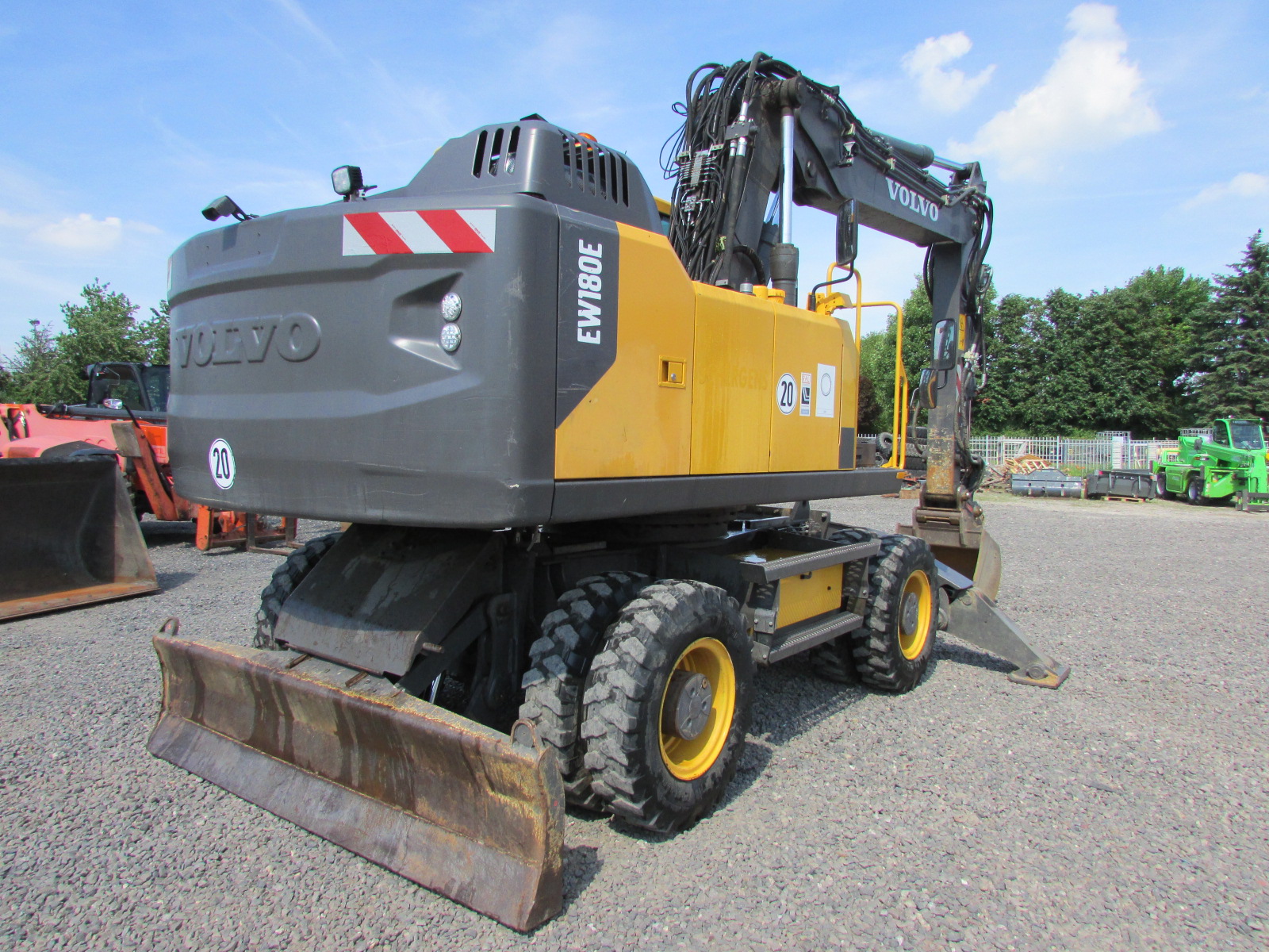 Volvo ew 180