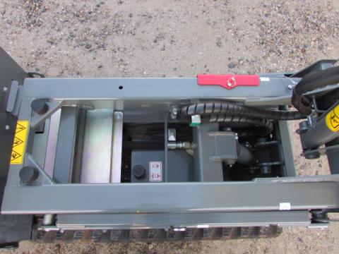 Wacker Neuson Compact Dumper DT 05P – Detailaufnahme Kabine (Bild 6)