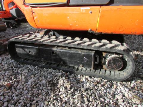 JCB 8018 CTS – Innenraum (Bild 5)