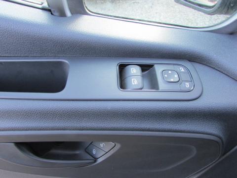 Mercedes-Benz Sprinter 519 CDI mit Sattelzugmaschine Veldhuizen – Zubehör (Bild 20)