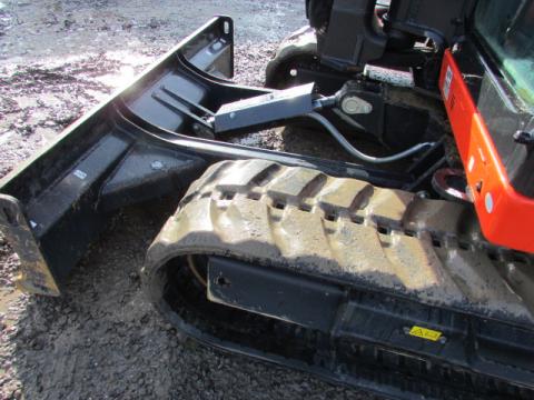 Kubota KX 080-4 – Innenraum (Bild 5)