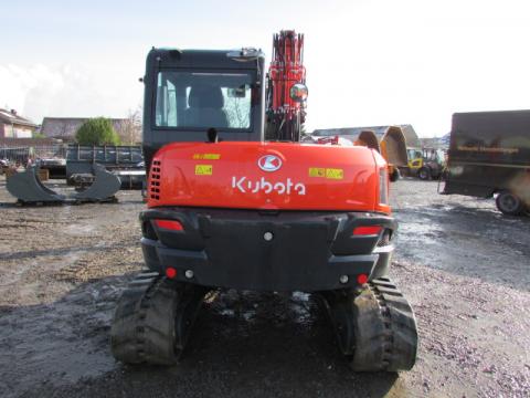 Kubota KX 080-4 – Detailaufnahme Motor (Bild 7)