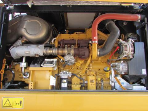 Caterpillar M 318 F  – Gesamtansicht (Bild 10)