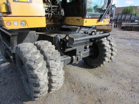 Caterpillar M 318 F  – Detailaufnahme Motor (Bild 7)