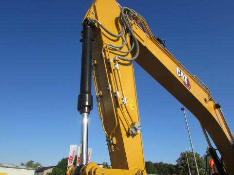 Caterpillar 320 GC  – Innenraum (Bild 17)