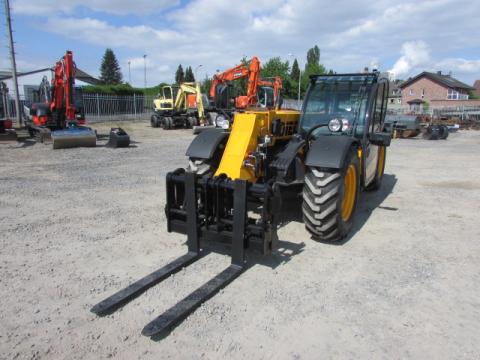 Dieci Agri Farmer 28.7 – Seitenansicht links (Bild 2)