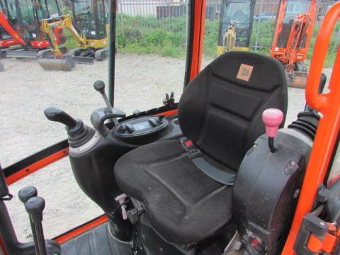 JCB 8018 CTS – Zubehör (Bild 8)