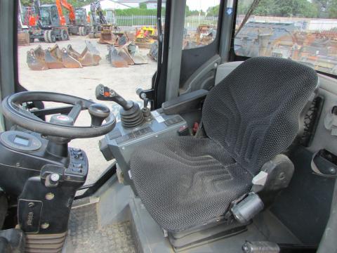 Wacker Neuson WL 44 - RL 50 – Einsatz auf Baustelle (Bild 9)