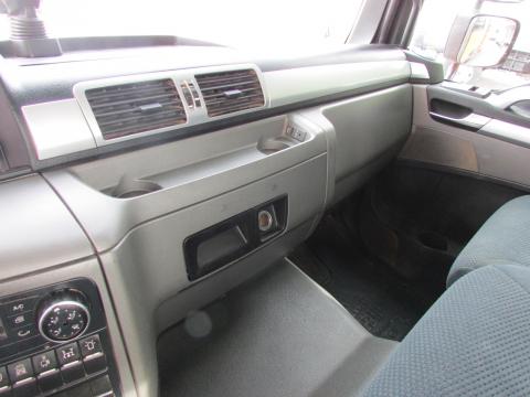 MAN TGL 12.220 – Detailaufnahme Motor (Bild 19)