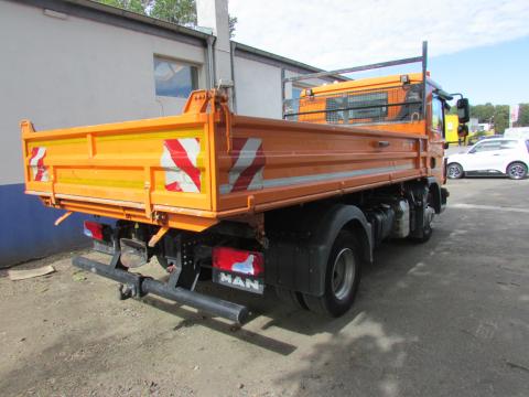 MAN TGL 12.220 – Detailaufnahme Kabine (Bild 6)