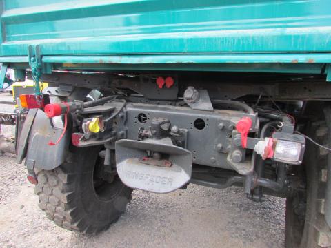 Unimog U 1200 (427610) – Detailaufnahme Kabine (Bild 6)