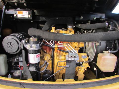 Caterpillar 302.5 – Detailaufnahme Kabine (Bild 6)