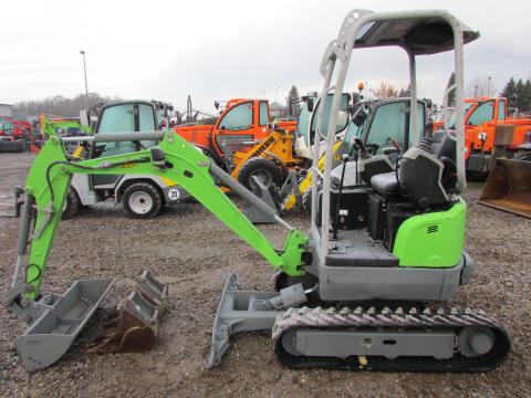 Wacker Neuson EZ 17 Zero Tail  – Heckansicht (Bild 4)