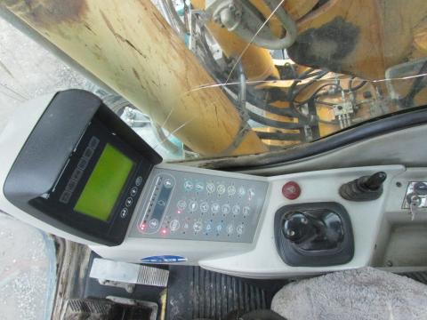Liebherr A 904 C Litronic  – Frontansicht (Bild 13)