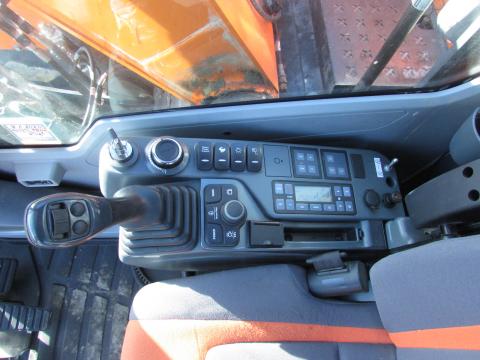 Doosan DX 140 LCR-5 – Technikdetail (Bild 12)