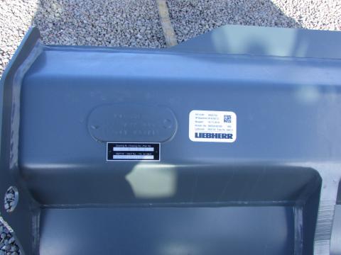 Liebherr 508 Compact  – Detailaufnahme Kabine (Bild 6)