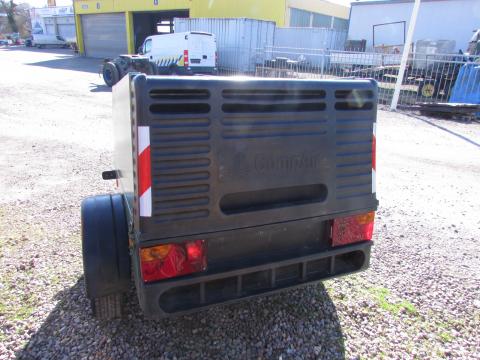 Compair DLT 0404 / C 30 Kompressor  – Heckansicht (Bild 4)