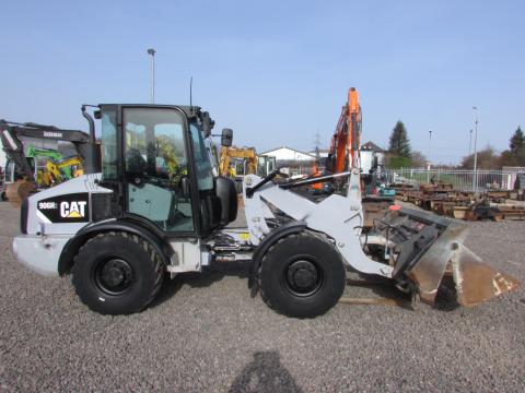 Caterpillar 906 H2 – Innenraum (Bild 5)