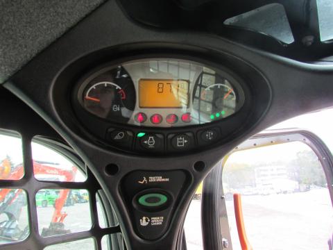 Bobcat T770 – Innenraum (Bild 17)