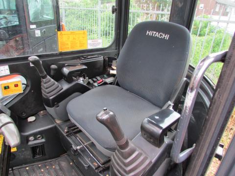 Hitachi ZX 35 U-2 – Gesamtansicht (Bild 10)