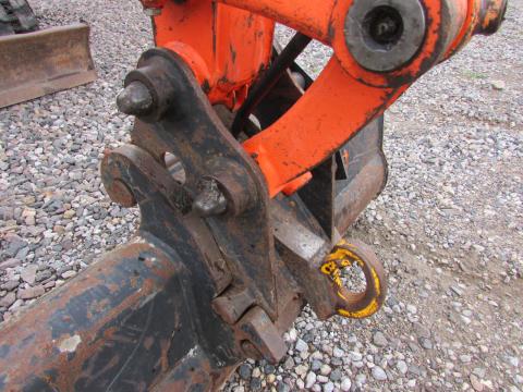 JCB 8025  – Detailaufnahme Motor (Bild 7)