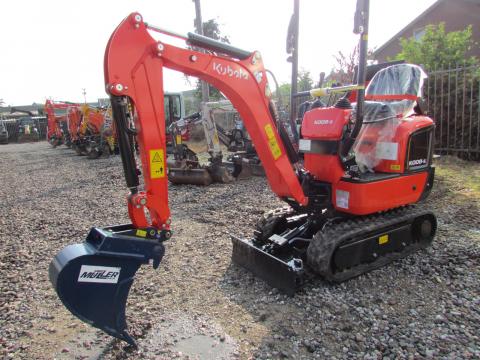 Kubota K008-5 neues Modell – Frontansicht (Bild 1)