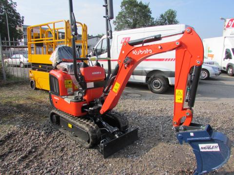 Kubota K008-5 neues Modell – Seitenansicht rechts (Bild 3)
