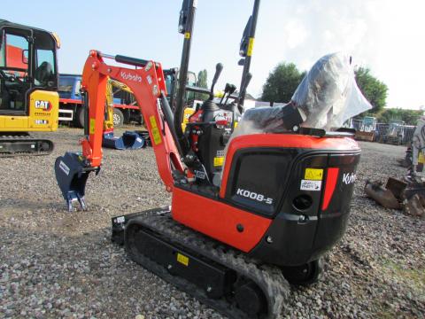 Kubota K008-5 neues Modell – Detailaufnahme Motor (Bild 7)