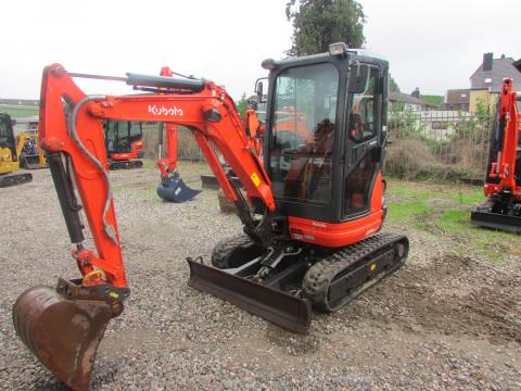 Kubota U20-3 alpha  – Seitenansicht links (Bild 2)