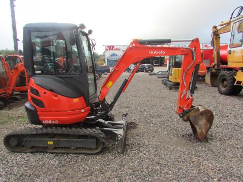 Kubota U20-3 alpha  – Innenraum (Bild 5)
