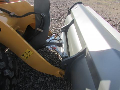 Liebherr L 508 Compact  – Innenraum (Bild 5)