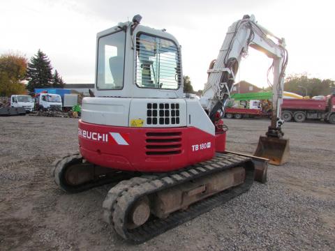 Takeuchi TB 180 FR (Hüllkreisbagger) – Innenraum (Bild 5)