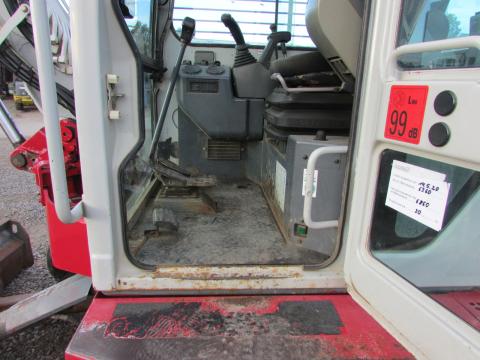 Takeuchi TB 180 FR (Hüllkreisbagger) – Zubehör (Bild 8)