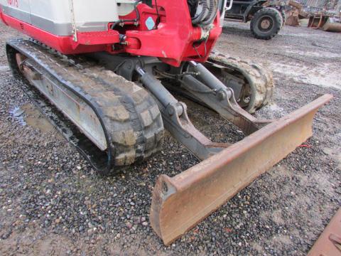 Takeuchi TB 175  – Detailaufnahme Motor (Bild 7)