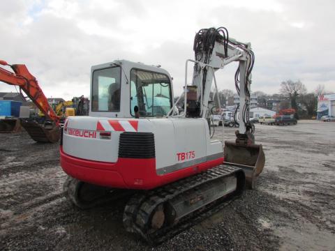 Takeuchi TB 175  – Einsatz auf Baustelle (Bild 9)