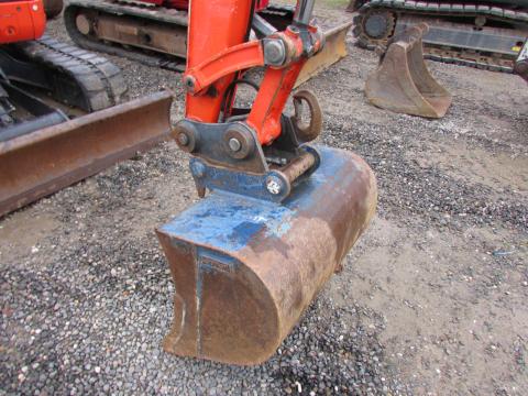 Kubota KX 057-4  – Seitenansicht rechts (Bild 3)