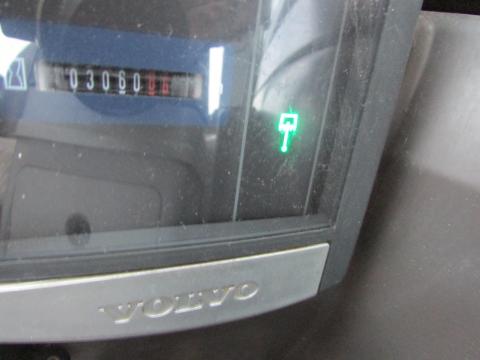 Volvo EC 27 C  – Seitenansicht rechts (Bild 15)