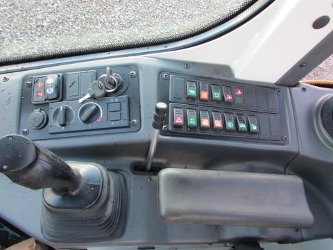 Liebherr L 508 Compact  – Technikdetail (Bild 12)