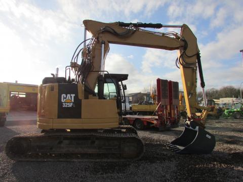 Caterpillar 325 FLCR VAH  – Innenraum (Bild 5)