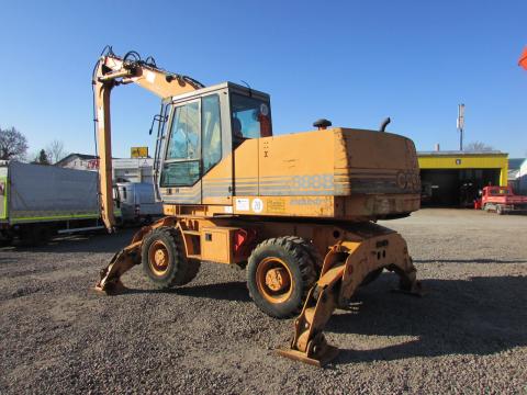 Case 888 B-P Umschlagbagger  – Innenraum (Bild 5)