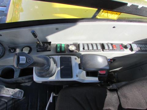 Wacker Neuson 14504 (E11-01) – Frontansicht (Bild 13)
