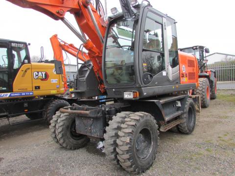 Hitachi ZX 140 W-3  – Seitenansicht links (Bild 2)