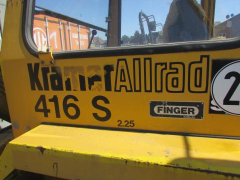 Kramer Allrad 416 S Baggerlader  – Detailaufnahme Kabine (Bild 6)
