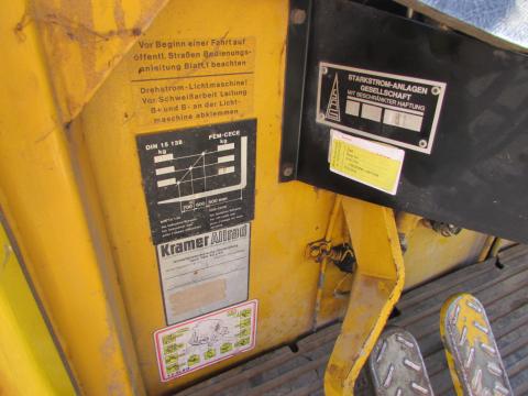 Kramer Allrad 416 S Baggerlader  – Frontansicht (Bild 13)