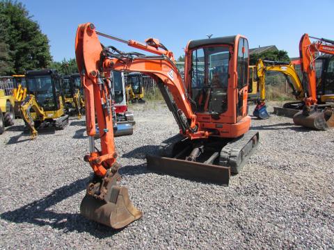 JCB 8025 – Seitenansicht links (Bild 2)