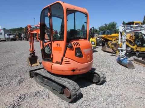 JCB 8025 – Einsatz auf Baustelle (Bild 9)