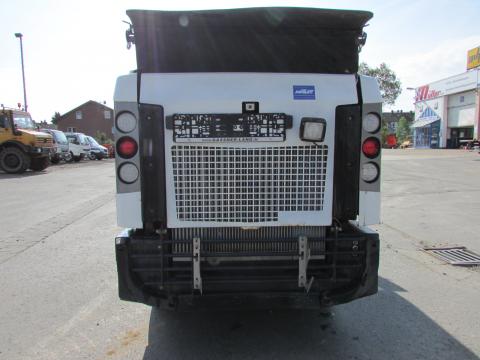 Johnston Sweepers CN 200 Kehrmaschine 142A 101T  – Heckansicht (Bild 4)